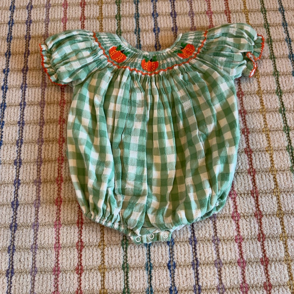 Poppy Kids Co. Pumpkin Smocked Bubble baby girl 12 mos